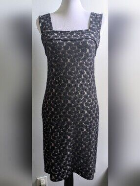 EUC.....Diane Von Furstenberg  Square-Strap Wool Blend Sheath Dress Size 4